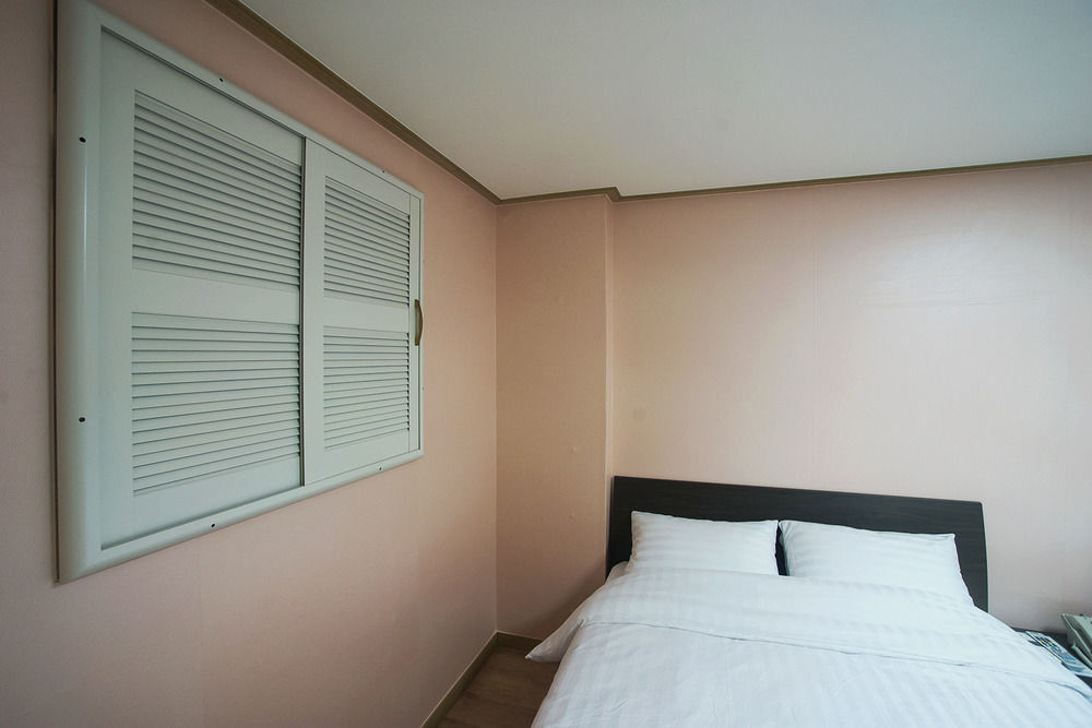 Orange Tree Hotel Jeju Exterior photo