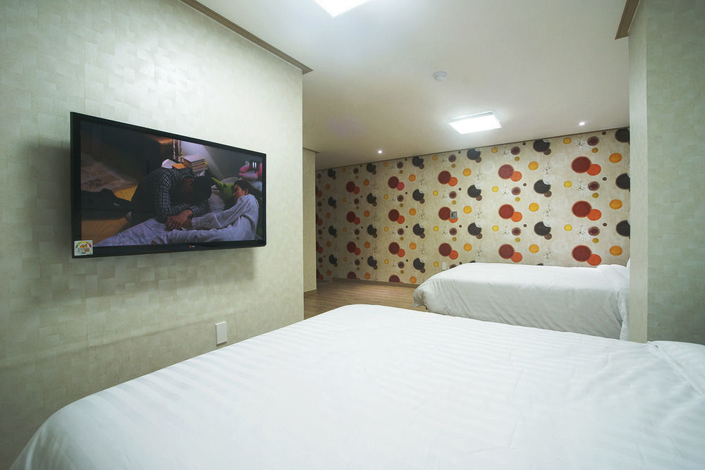 Orange Tree Hotel Jeju Exterior photo